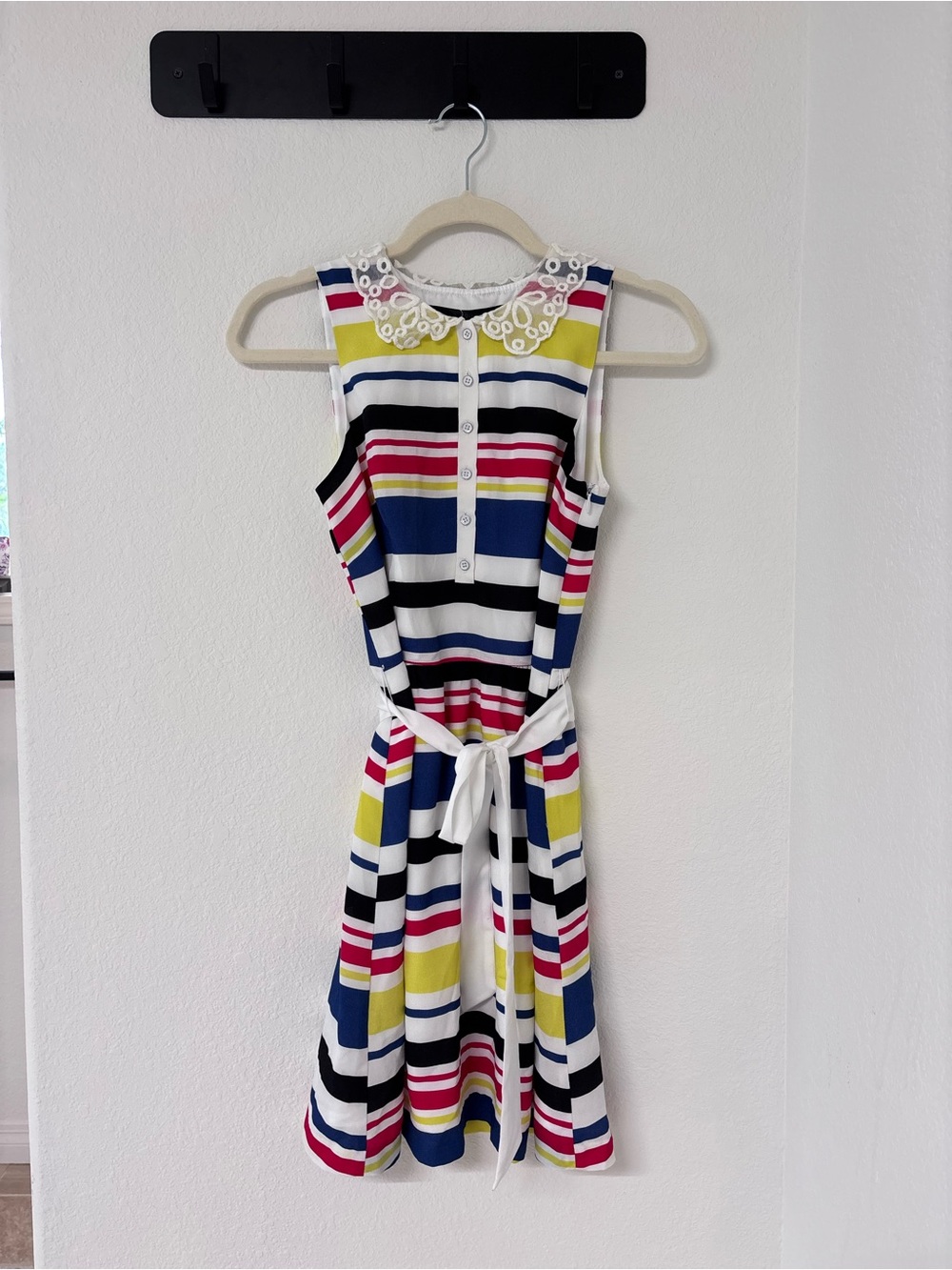 Kensie Multicolor Striped Sleeveless Dress with White Lace Collar